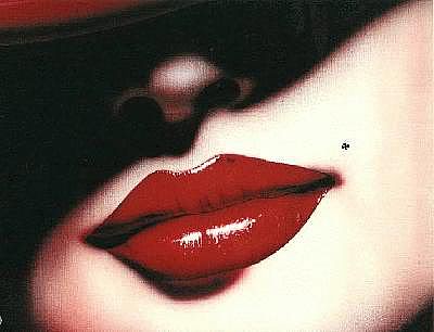 red-lips